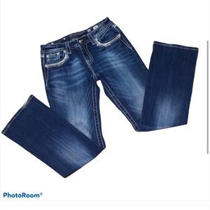 Miss Me relaxed bootcut jean size 28 distressed